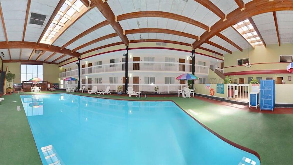 Quality Inn Trinidad Eksteriør billede